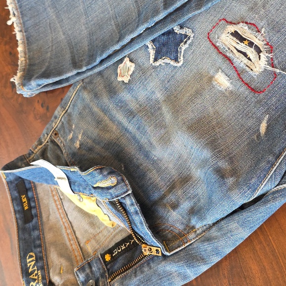 Lucky Brand Denim - Lucky Brand Distressed Blue Jeans❤️🤍💙